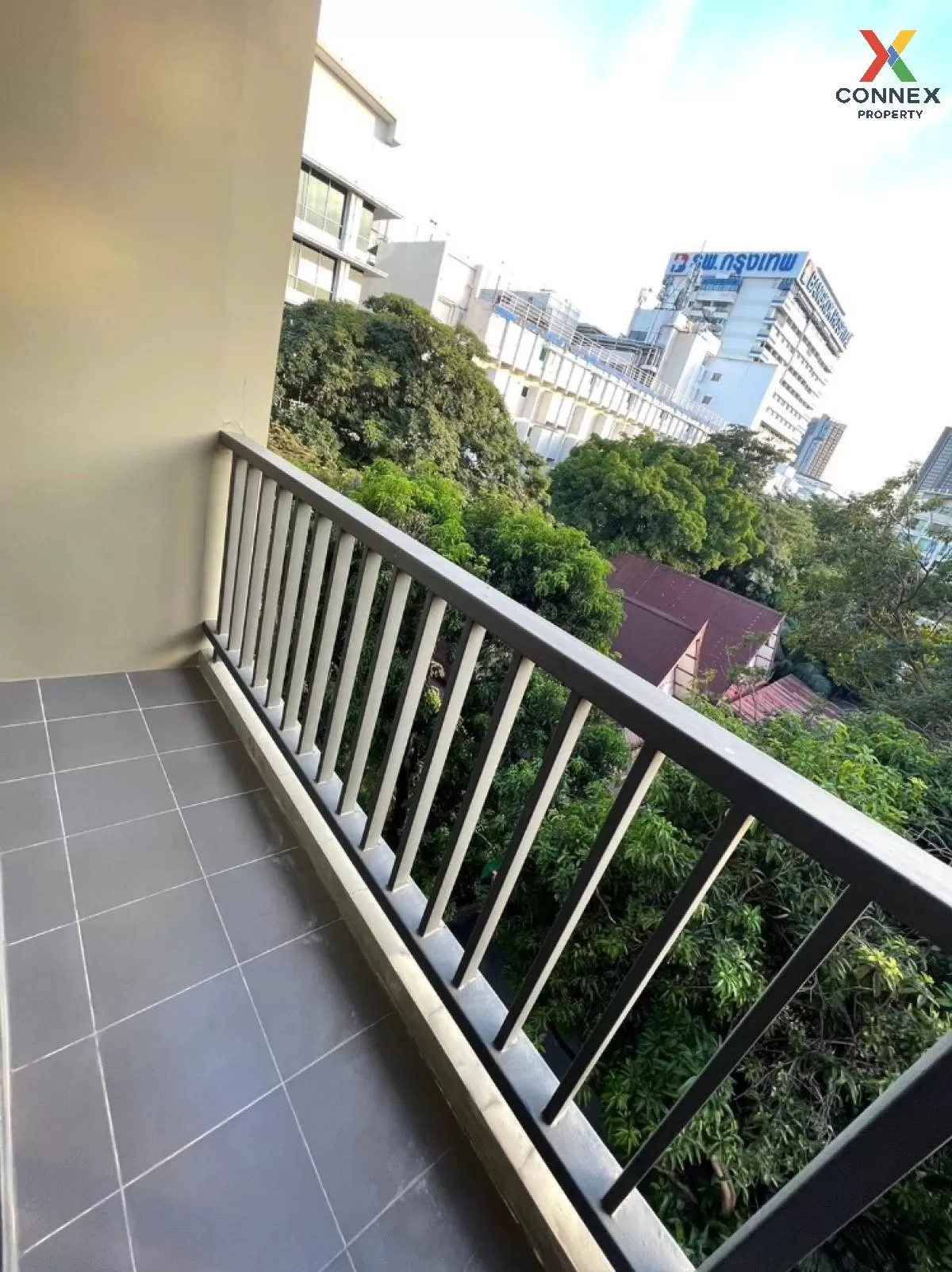 เช่าคอนโด  เอคิว เอลิคซ์ เรซิเดนซ์ ARL-รามคำแหง บางกะปิ เขต ห้วยข