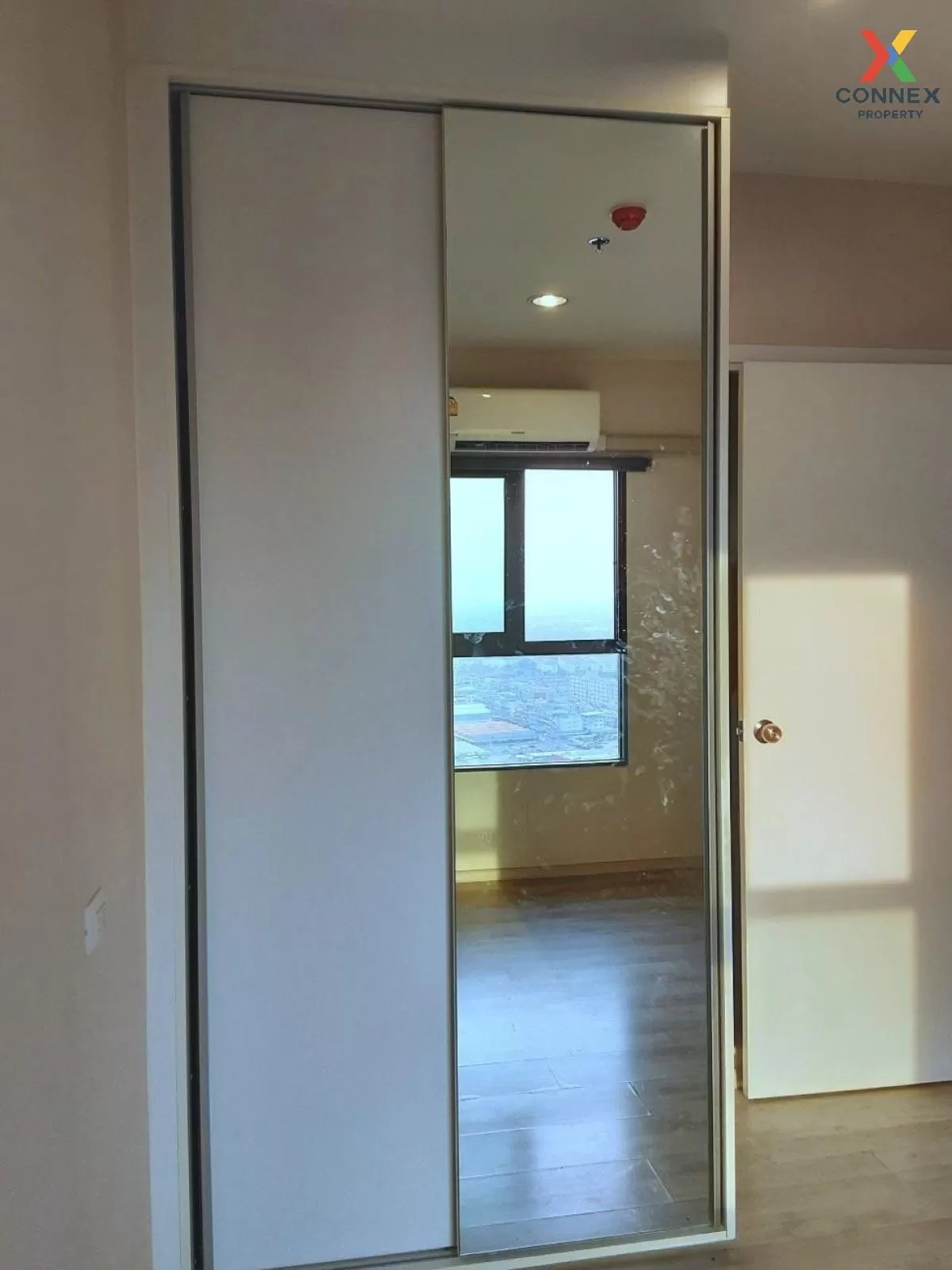 ขายคอนโด  พลัมคอนโด เซ็นทรัล สเตชั่น MRT-สามแยกบางใหญ่ เสาธงหิน บ 2