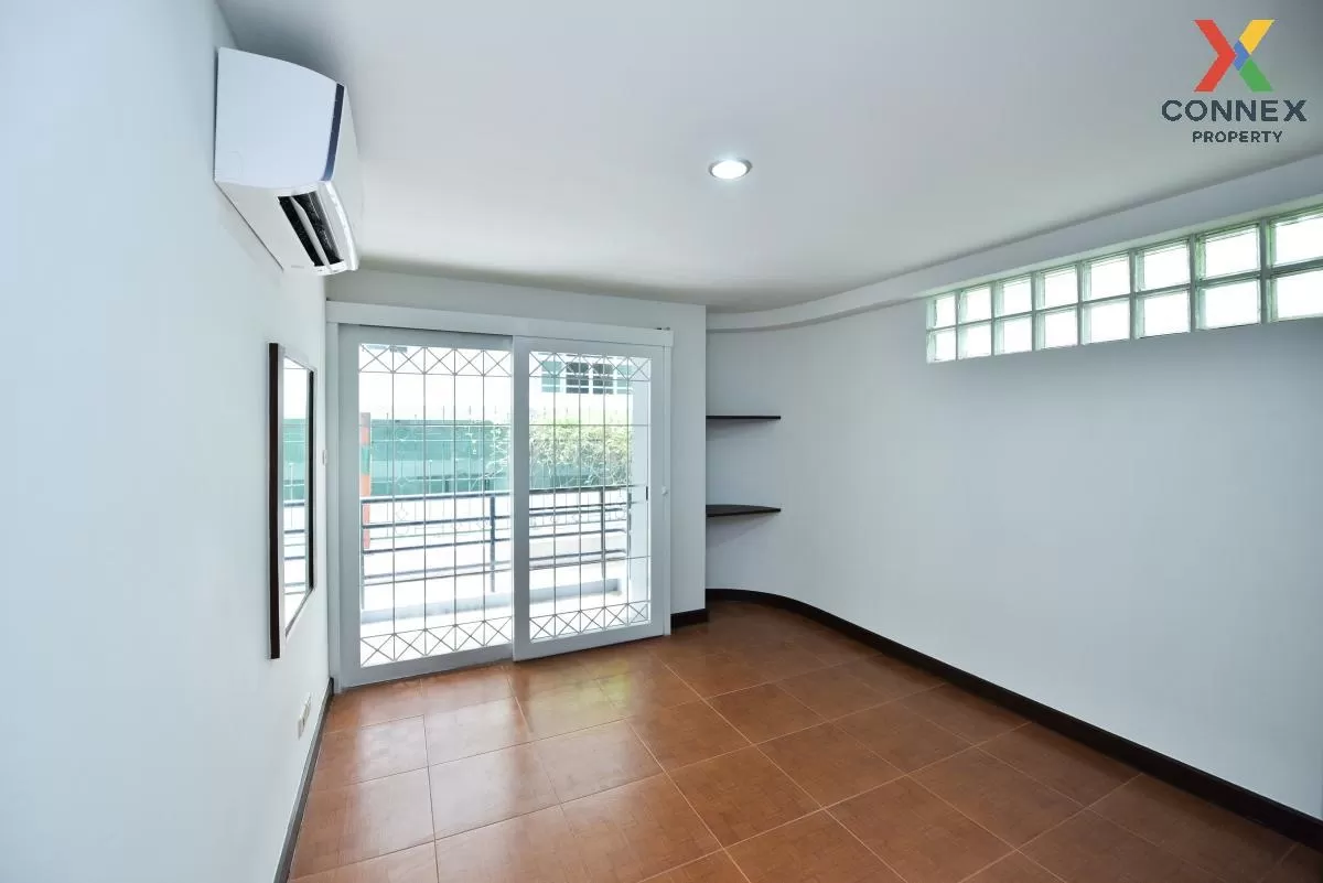 ขายคอนโด  เดอะ วอเตอร์ฟอร์ด พระราม 4 BTS-พระโขนง คลองเตย เขต พระโ 3