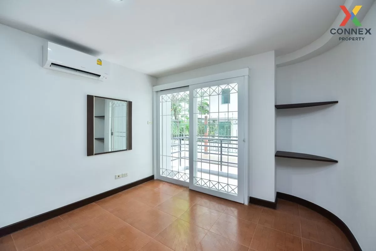 ขายคอนโด  เดอะ วอเตอร์ฟอร์ด พระราม 4 BTS-พระโขนง คลองเตย เขต พระโ