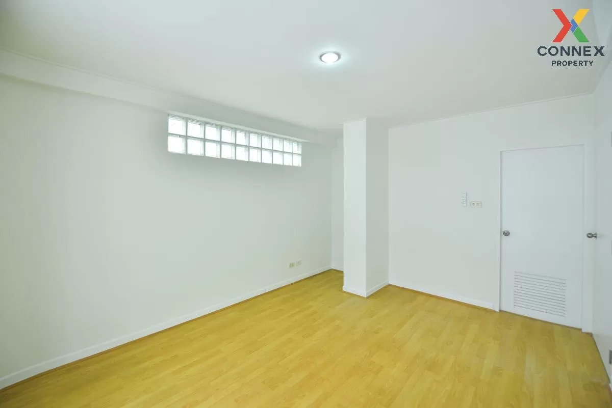 ขายคอนโด  เดอะ วอเตอร์ฟอร์ด พระราม 4 BTS-พระโขนง คลองเตย เขต พระโ