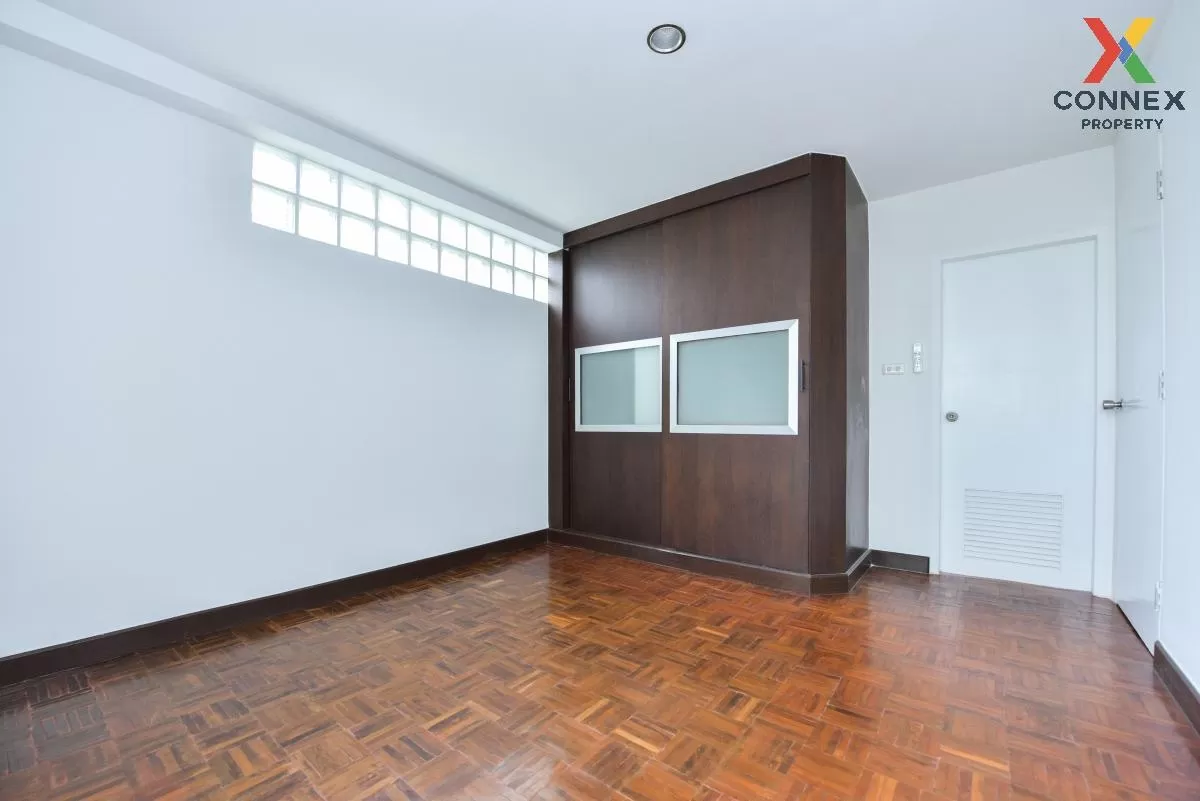 ขายคอนโด  เดอะ วอเตอร์ฟอร์ด พระราม 4 BTS-พระโขนง คลองเตย เขต พระโ 4