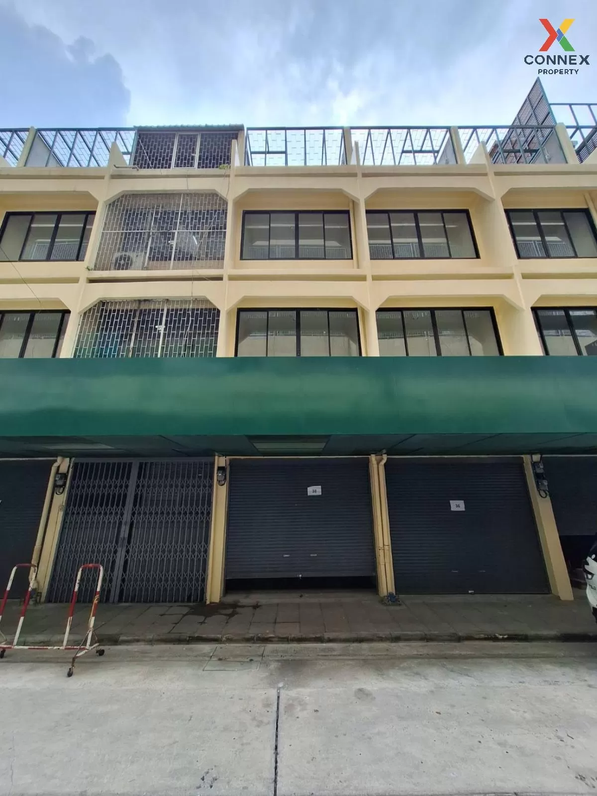 ขายอาคารพาณิชย์  4 ชั้น + 1 ดาดฟ้า เยาวราช-เจริญกรุง-พระราม 4 ป้อ ขายอาคารพาณิชย์  4 ชั้น + 1 ดาดฟ้า เยาวราช-เจริญกรุง-พระราม 4 ป้อ 1