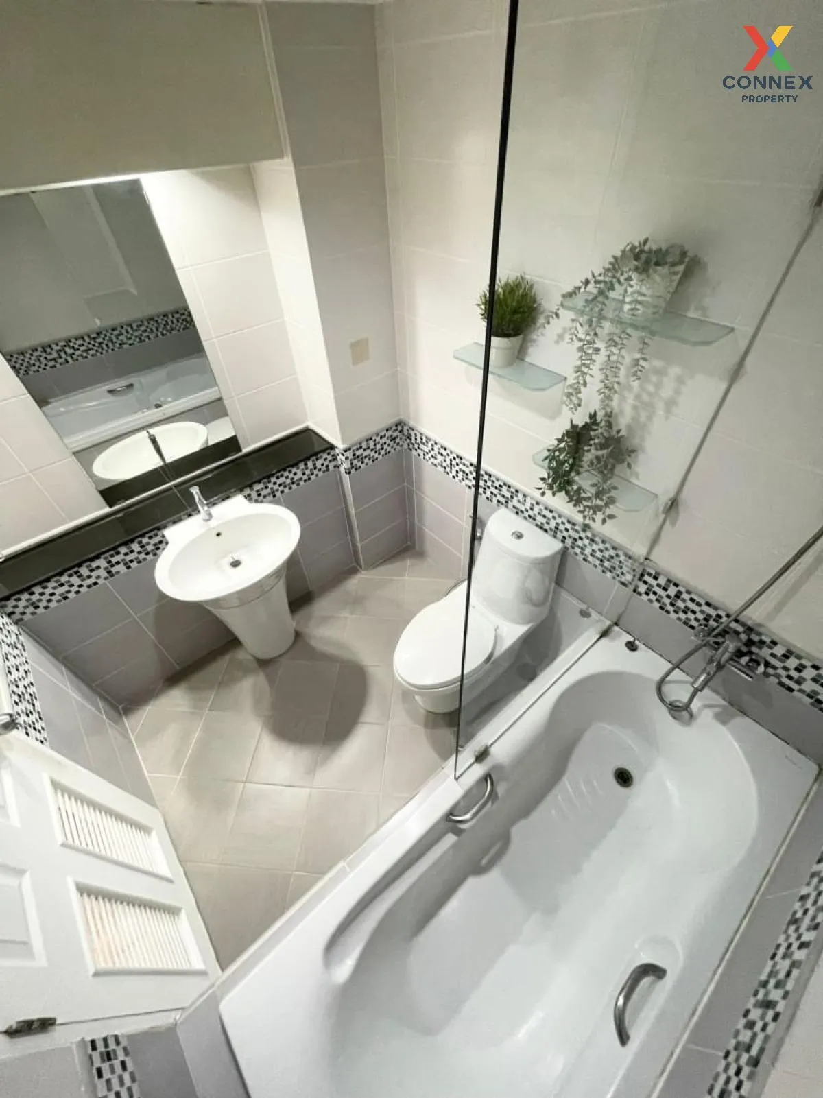 For Rent Condo , Waterford Sukhumvit 50 , BTS-Phra Khanong , Phra