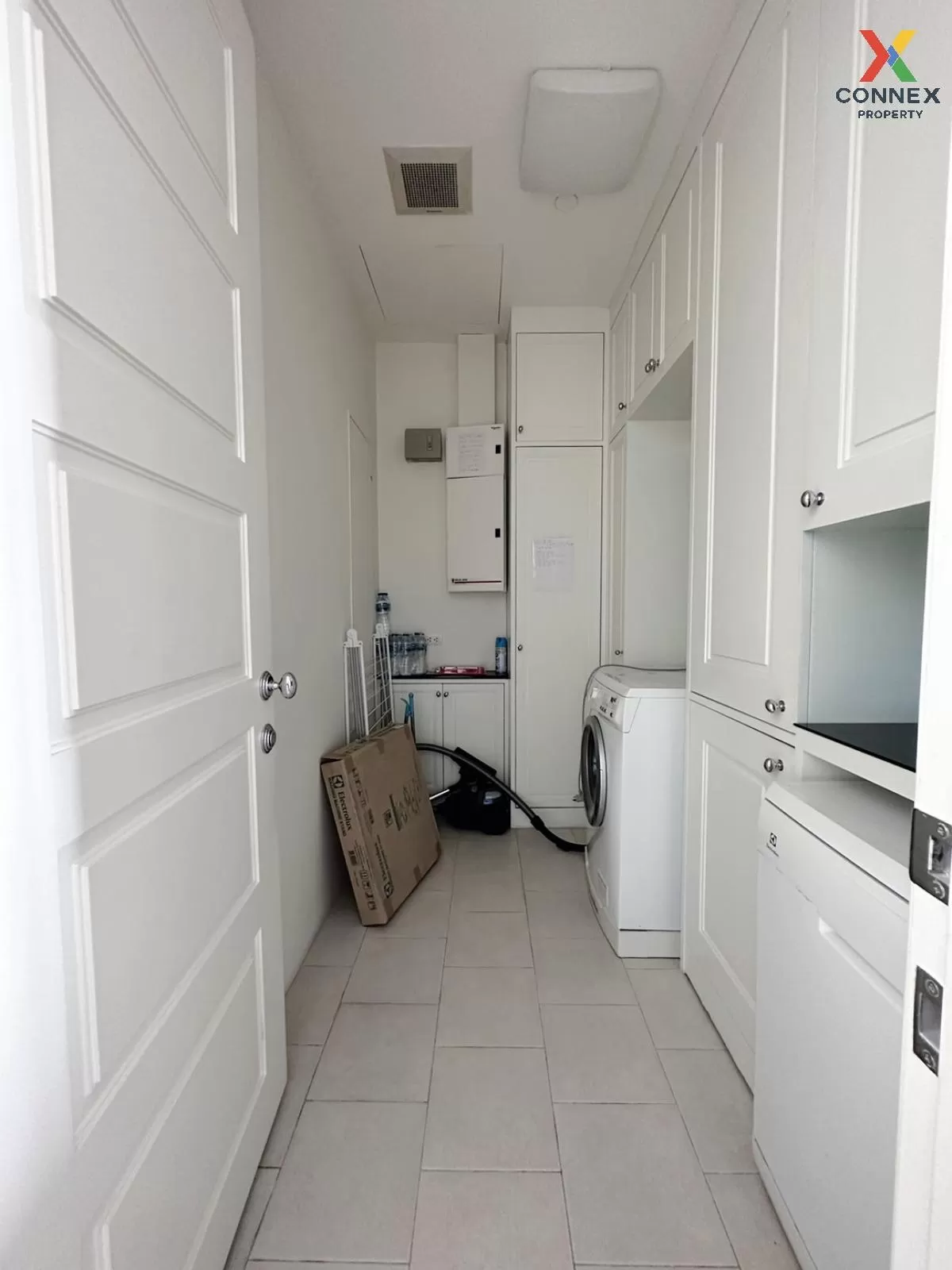 เช่าคอนโด  รอยซ์ ไพรเวท เรสซิเดนซ์ BTS-พร้อมพงษ์ คลองเตยเหนือ เขต