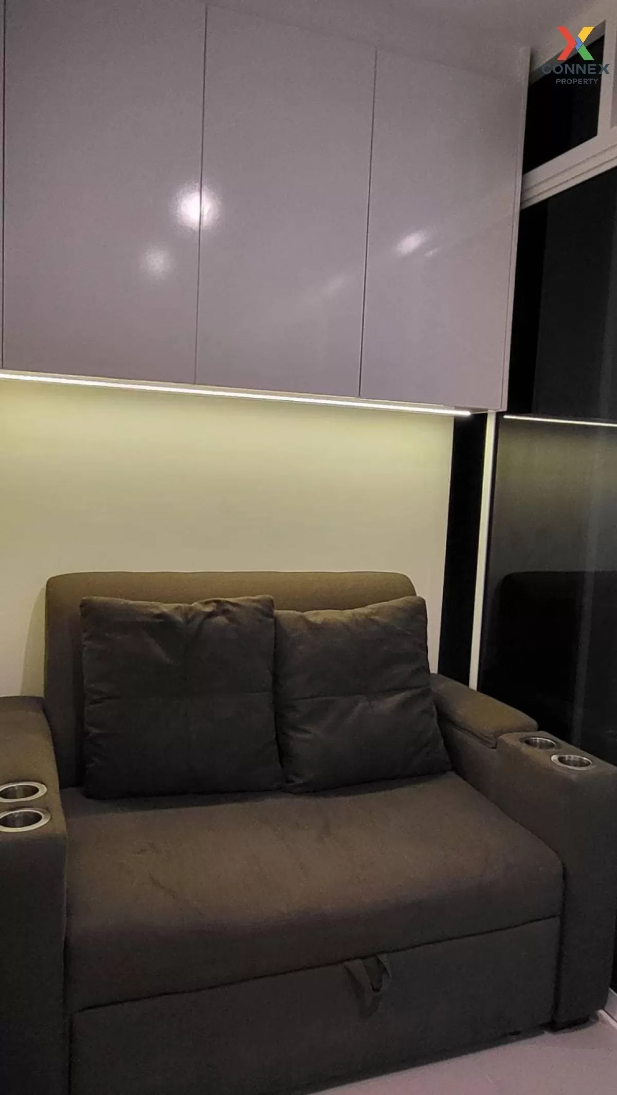 For Sale Condo , Asakan Place Srinakarin , high floor , Min Buri  2