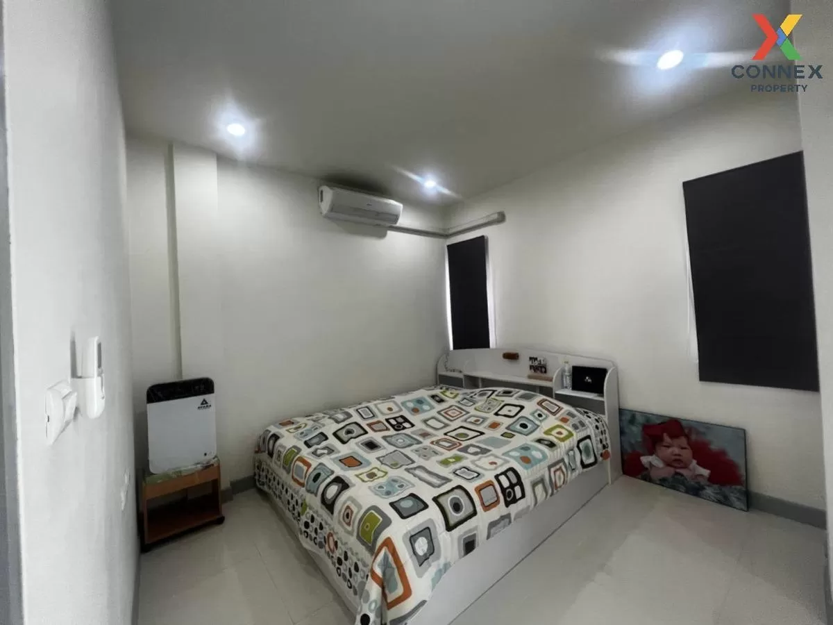 For Sale Townhouse/Townhome  , Nakornthong Living 2 , BTS-Phraek 