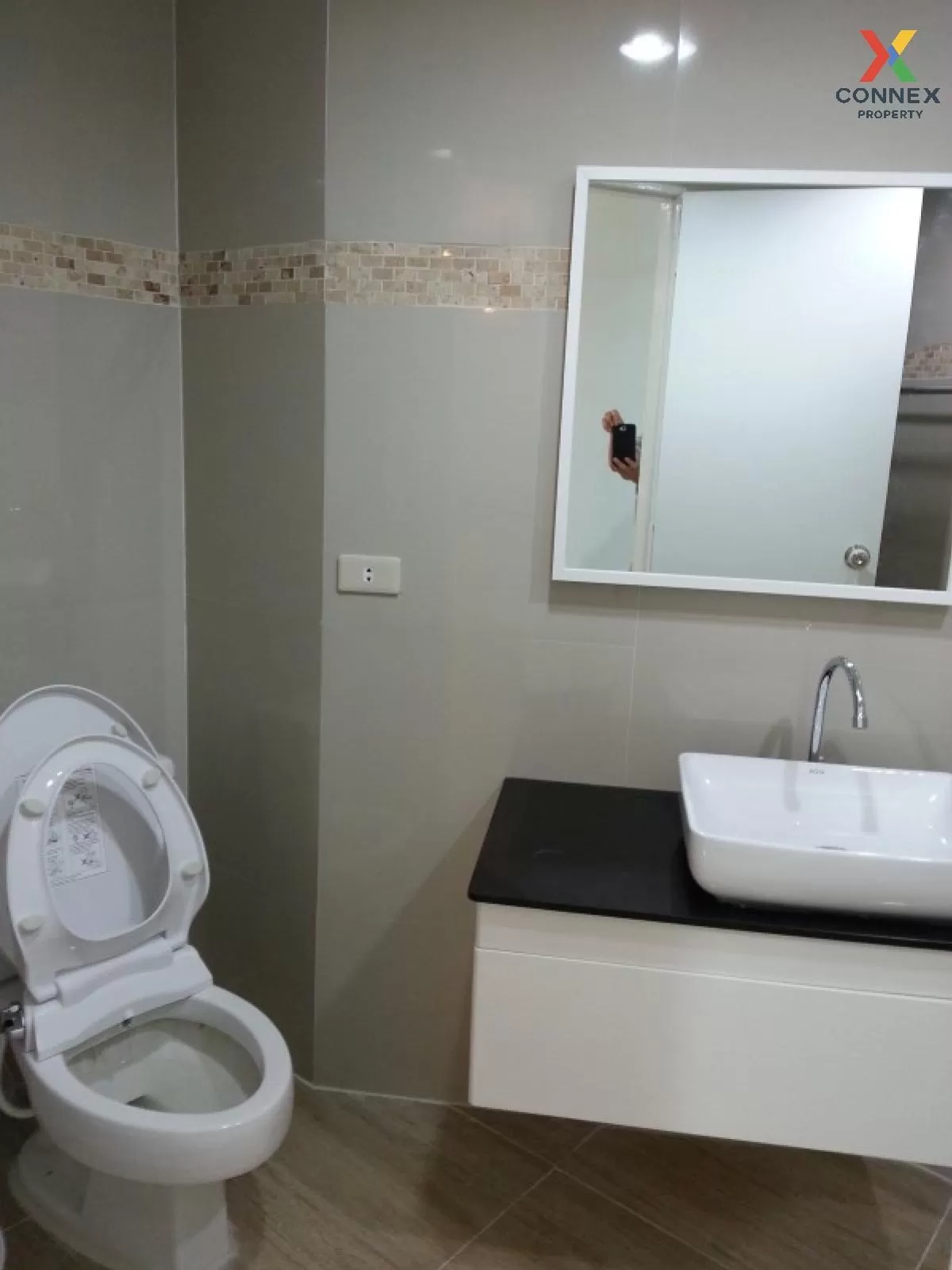 For Rent Condo , Rama Harbour View , Surasak , Si Racha , Chon Bu For Rent Condo , Rama Harbour View , Surasak , Si Racha , Chon Bu