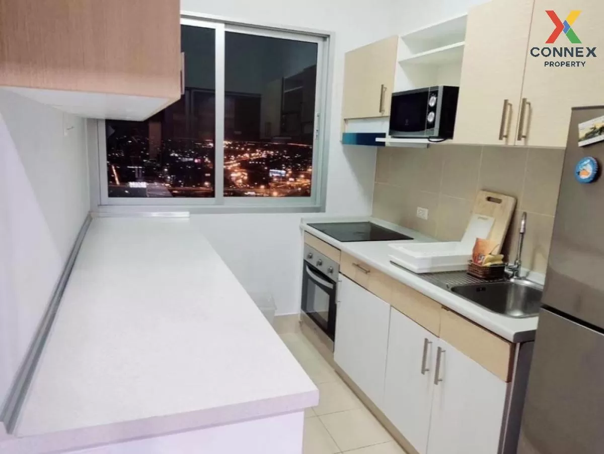 เช่าคอนโด  ศุภาลัย ปาร์ค เอกมัย - ทองหล่อ เพนท์เฮ้าส์ BTS-เอกมัย 