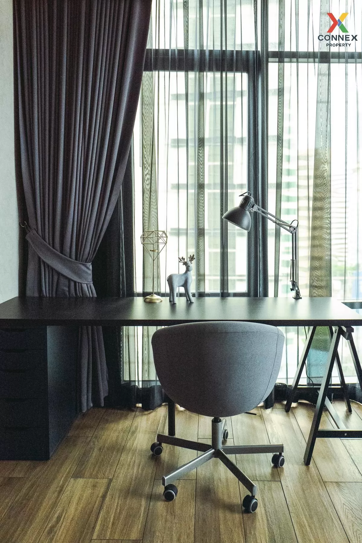 เช่าคอนโด  เดอะ ลอฟท์ อโศก MRT-เพชรบุรี คลองเตยเหนือ เขต วัฒนา กร