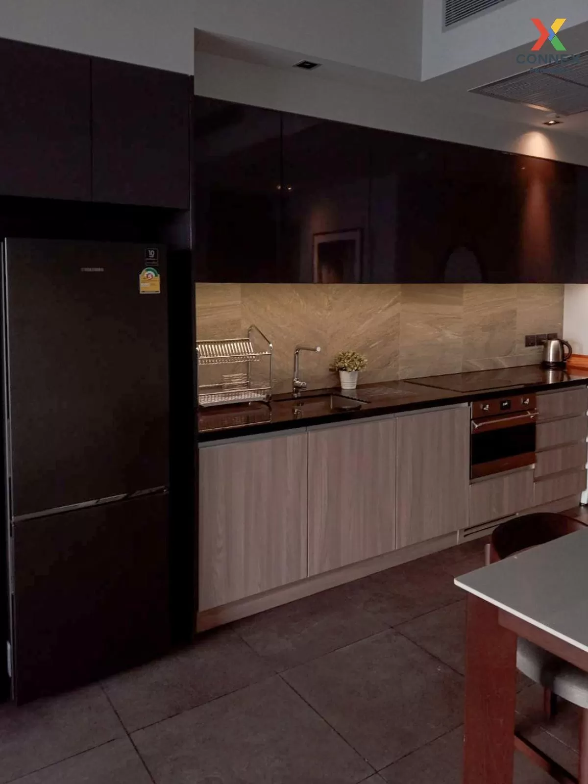 เช่าคอนโด  เดอะ ลอฟท์ อโศก MRT-เพชรบุรี คลองเตยเหนือ เขต วัฒนา กร