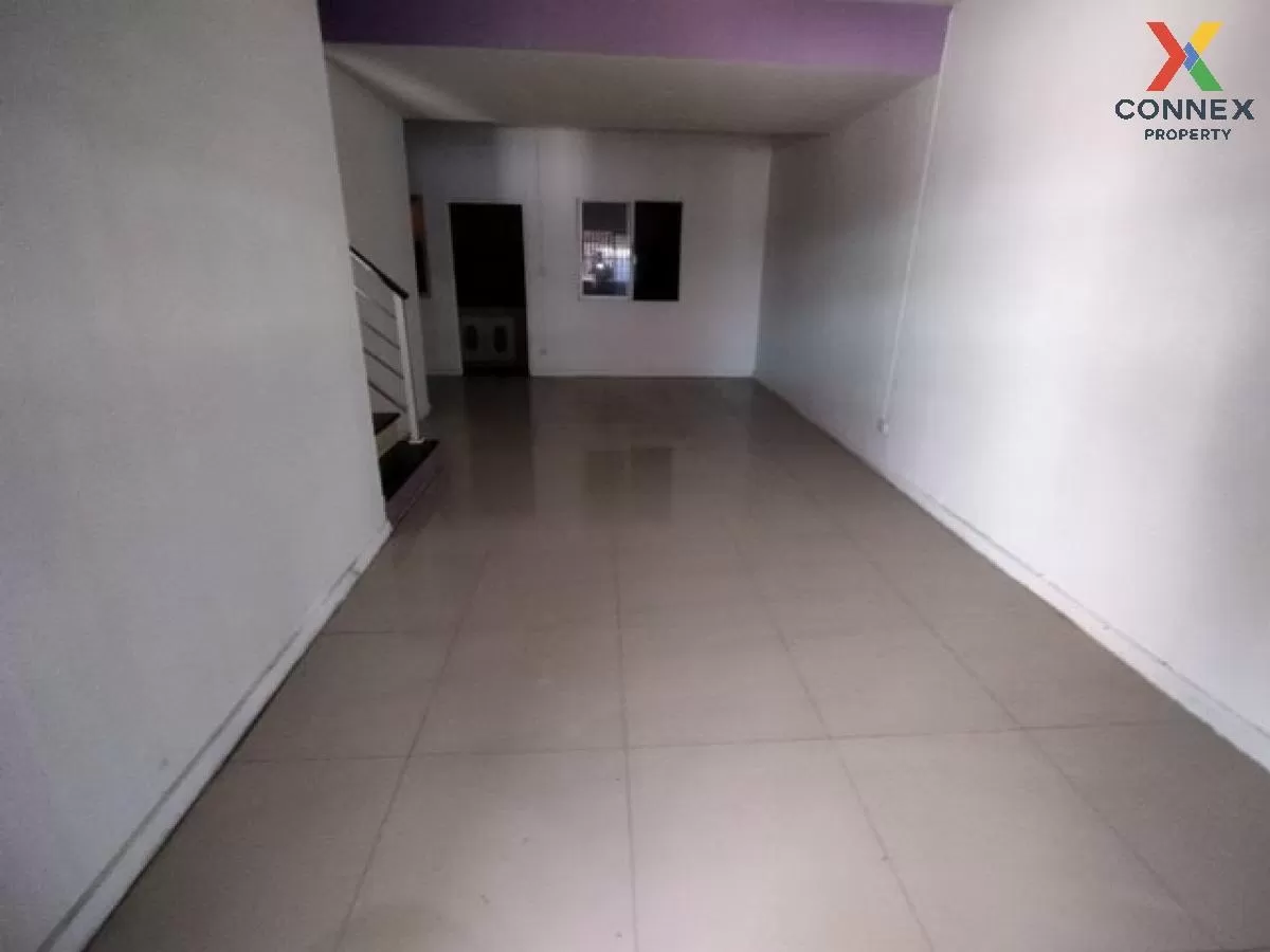 For Sale Townhouse/Townhome  , Pruksa 81 Phaholyothin-Navanakorn  1