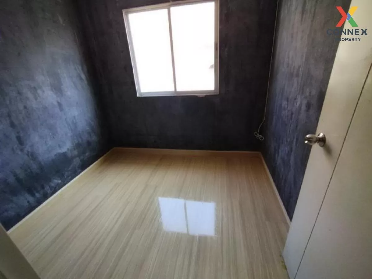 For Sale Townhouse/Townhome  , Pruksa 81 Phaholyothin-Navanakorn  4