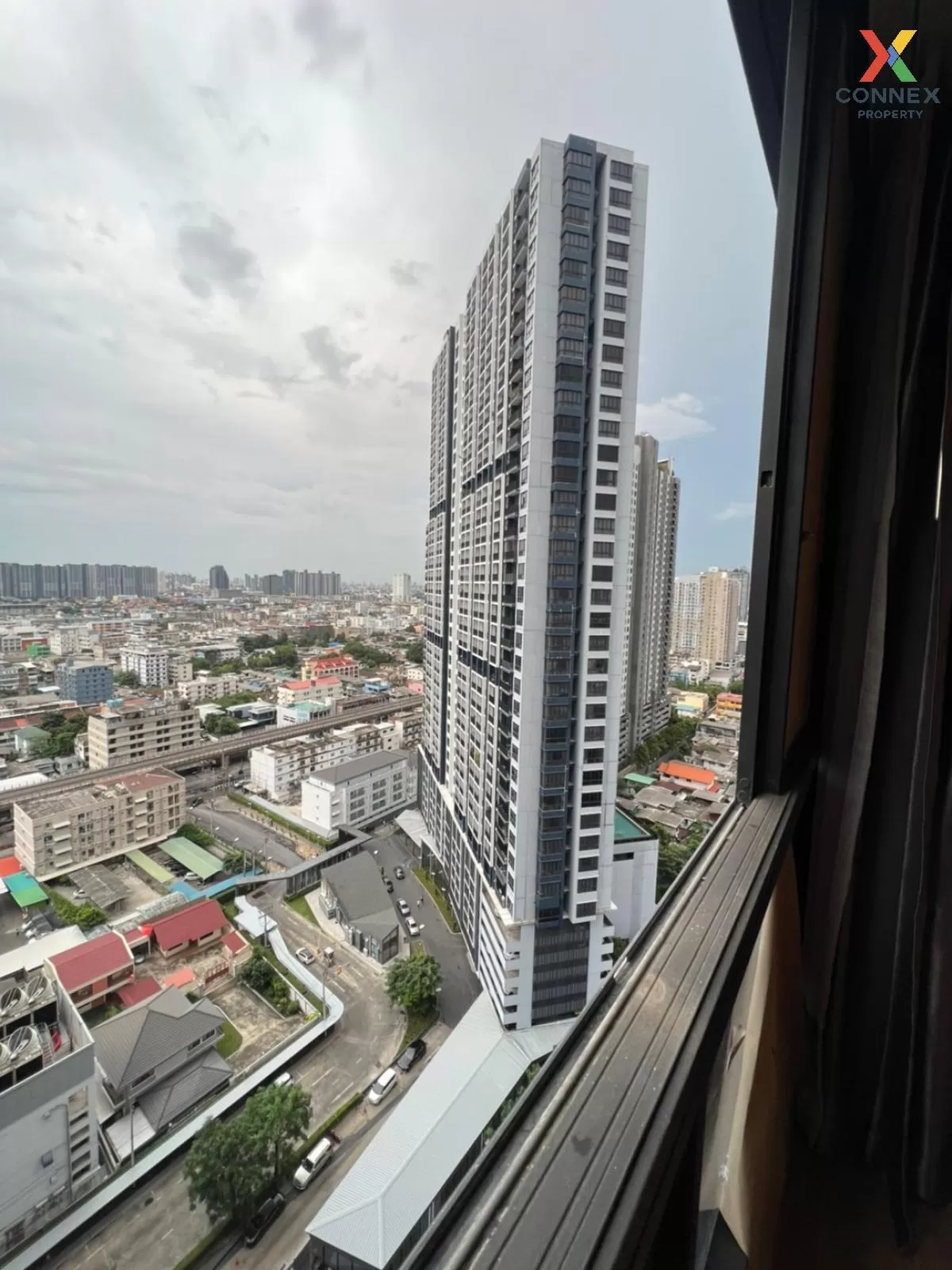 ขายคอนโด  เดอะ ทรี อินเตอร์เชนจ์ MRT-เตาปูน บางซื่อ เขต บางซื่อ ก 4