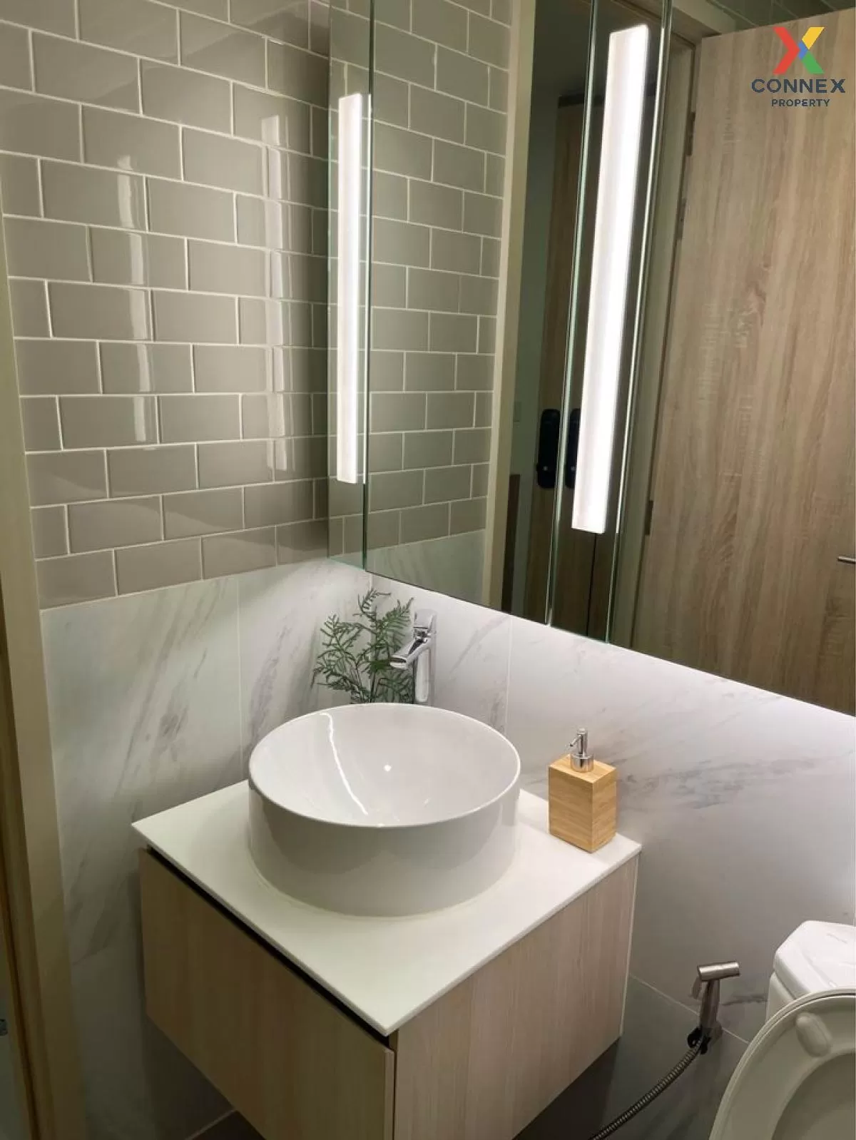 เช่าคอนโด  เอ็กซ์ที พญาไท BTS-พญาไท ถนนพญาไท เขต ราชเทวี กรุงเทพ 