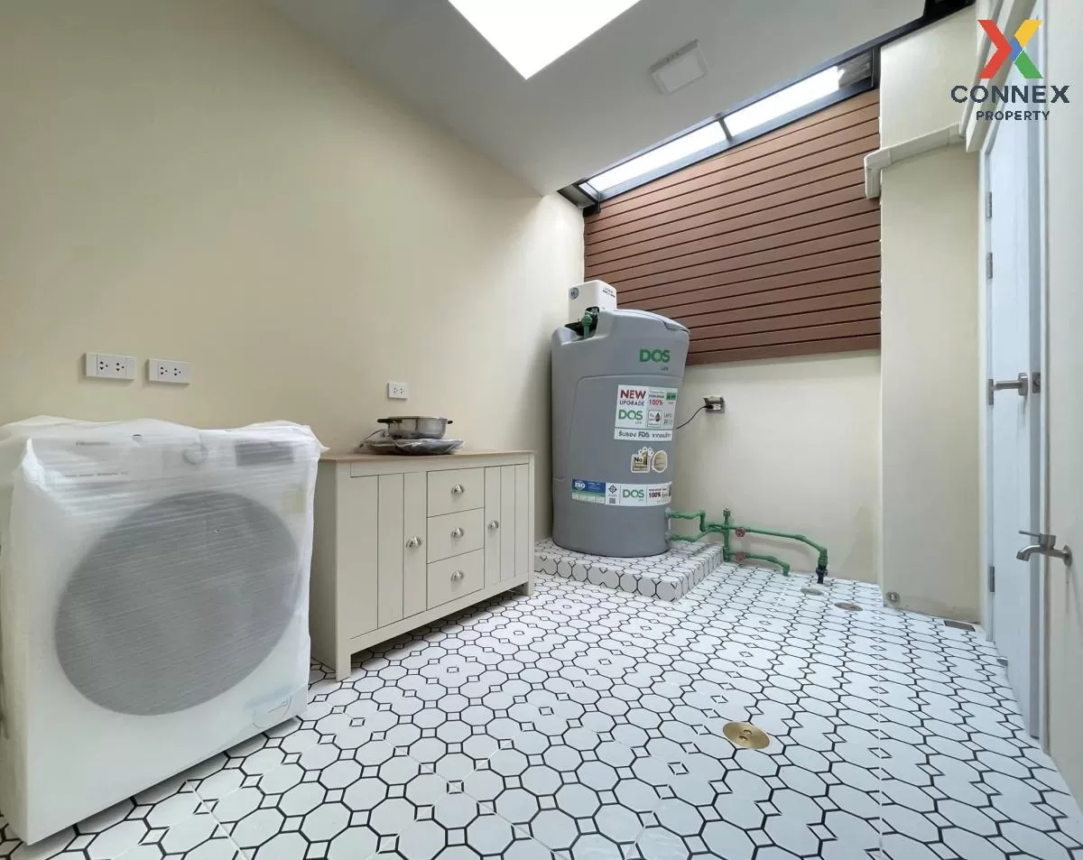 For Rent Townhouse/Townhome  , Altitude Kraf Bangna , Bang Kaeo ,