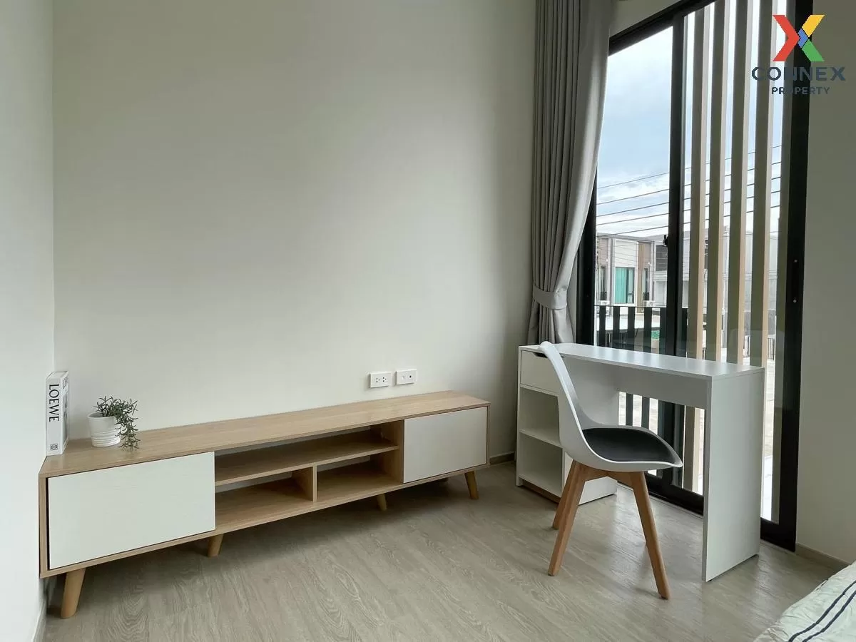 For Rent Townhouse/Townhome  , Altitude Kraf Bangna , Bang Kaeo ,