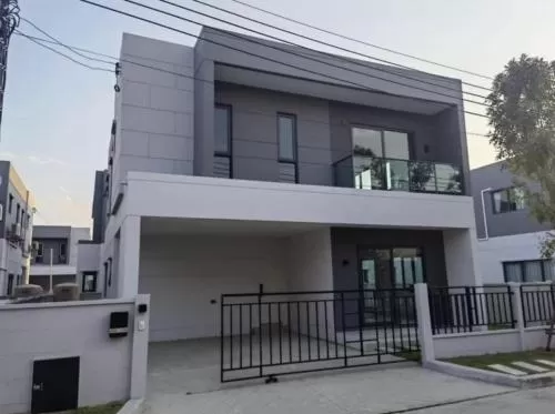 เช่าบ้าน  เซนโทร บางนา บางแก้ว บางพลี สมุทรปราการ CX-86899