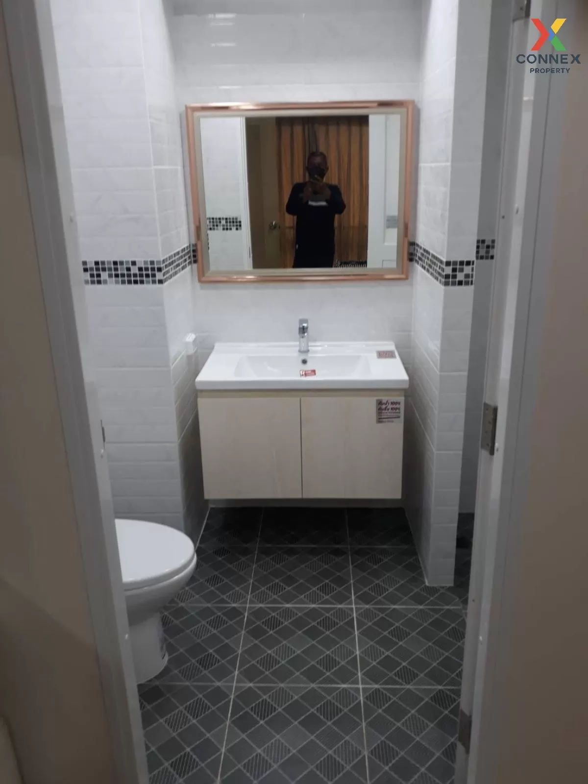 เช่าคอนโด  มาย รีสอร์ต แบงค์คอก MRT-เพชรบุรี บางกะปิ เขต ห้วยขวาง