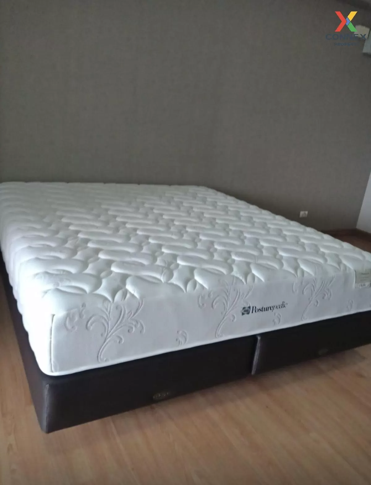 เช่าคอนโด  ศุภาลัย ปาร์ค เอกมัย - ทองหล่อ BTS-เอกมัย บางกะปิ เขต  2