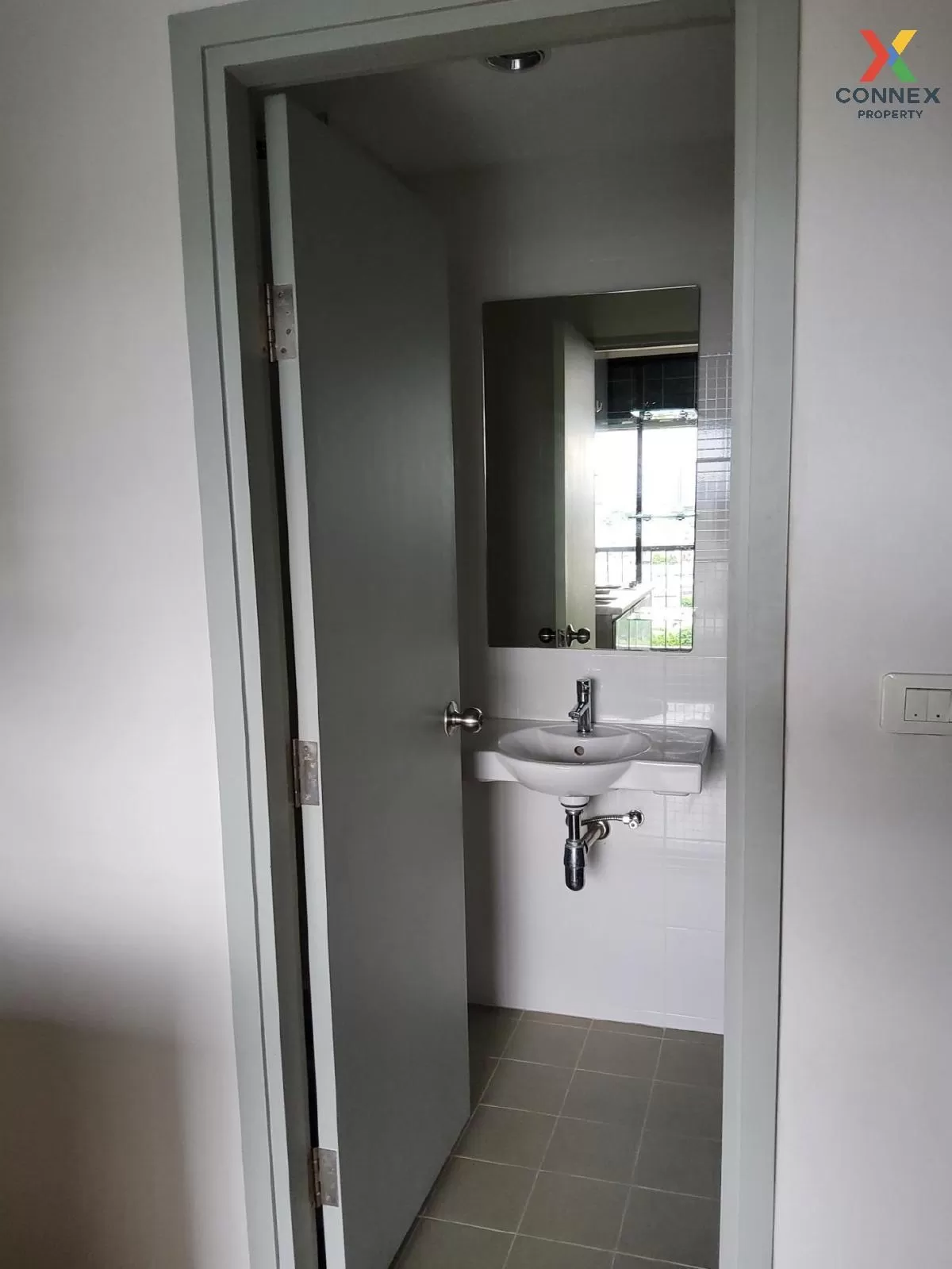 ขายคอนโด  ไอดีโอ สาทร - ท่าพระ BTS-โพธิ์นิมิตร บุคคโล เขต ธนบุรี 