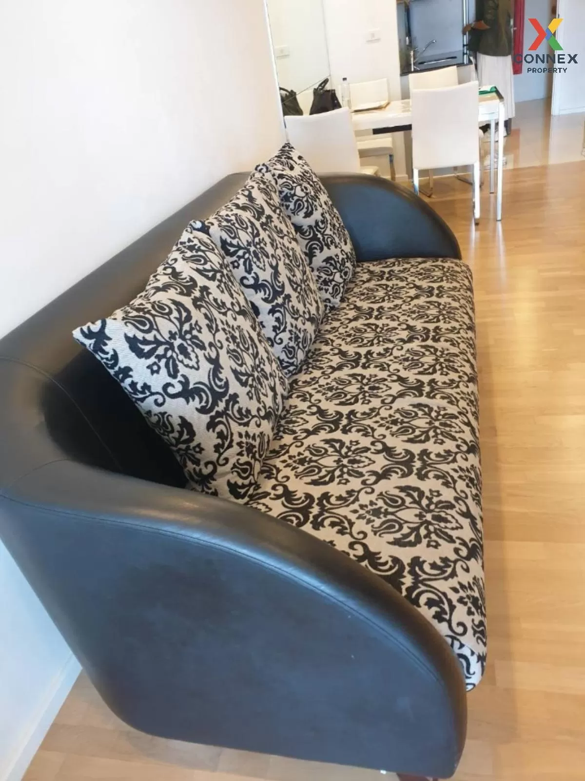 เช่าคอนโด  15 สุขุมวิท เรสซิเดนซ์ BTS-นานา คลองเตยเหนือ เขต วัฒนา 4