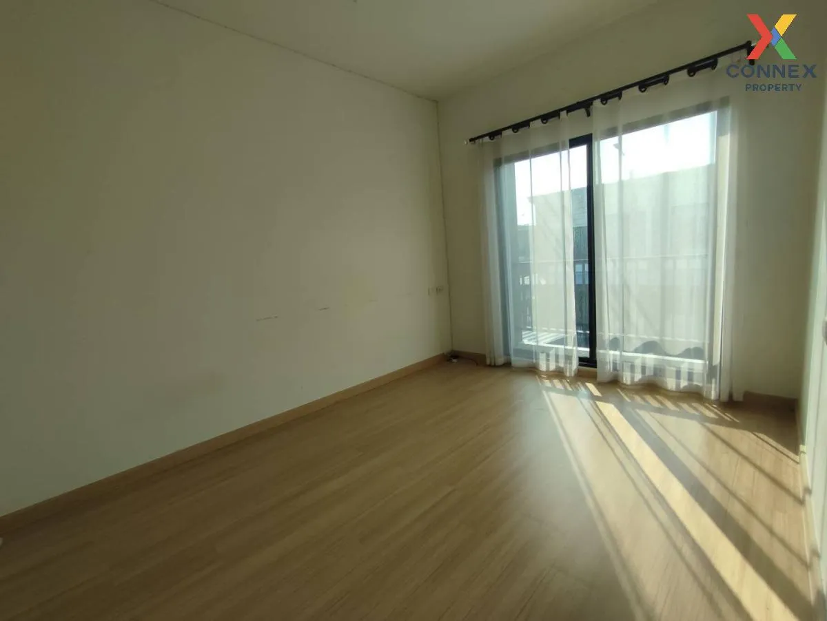 ขายทาวน์เฮ้าส์/ทาวน์โฮม  ยูนิโอ ทาวน์ เพชรเกษม 110 หนองค้างพลู เข