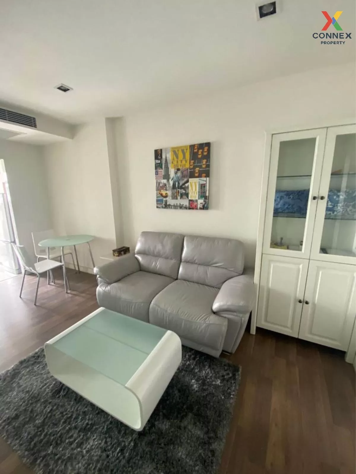 เช่าคอนโด  เดอะ รูม สาทร - ตากสิน BTS-โพธิ์นิมิตร บางยี่เรือ เขต  1