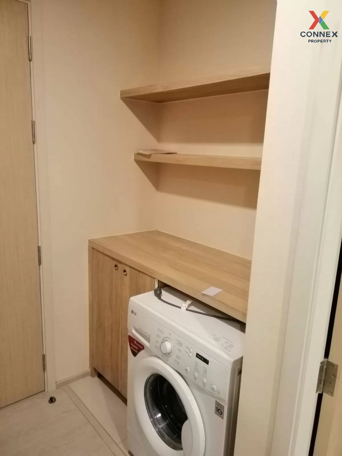 For Rent Condo , Rhythm Asoke 2 , MRT-Phra Ram 9 , Bang Kapi , Hu 4