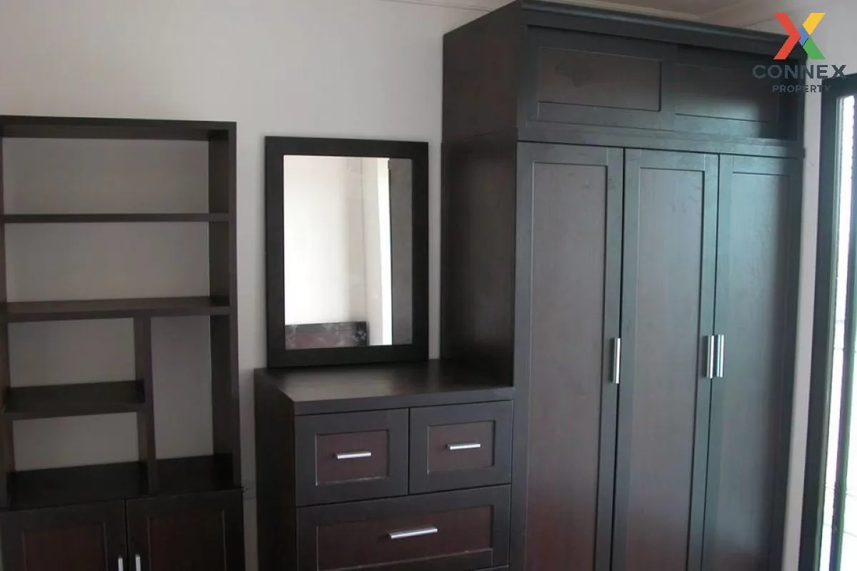 เช่าคอนโด  ลุมพินี เพลส นราธิวาส - เจ้าพระยา ช่องนนทรี เขต ยานนาว