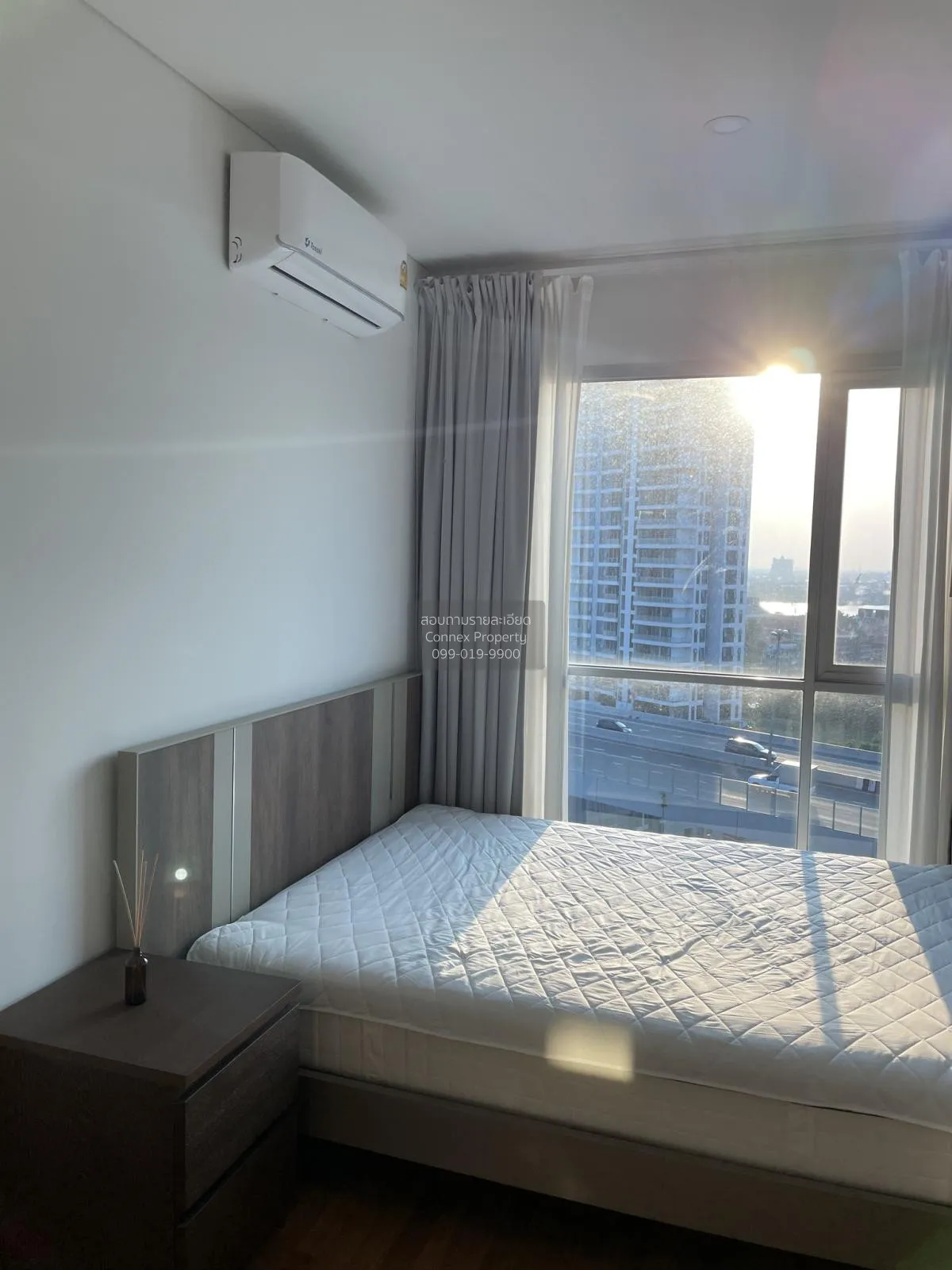 เช่าคอนโด  ลุมพินี เพลส พระราม 3 - ริเวอร์ไรน์ บางโพงพาง เขต ยานน