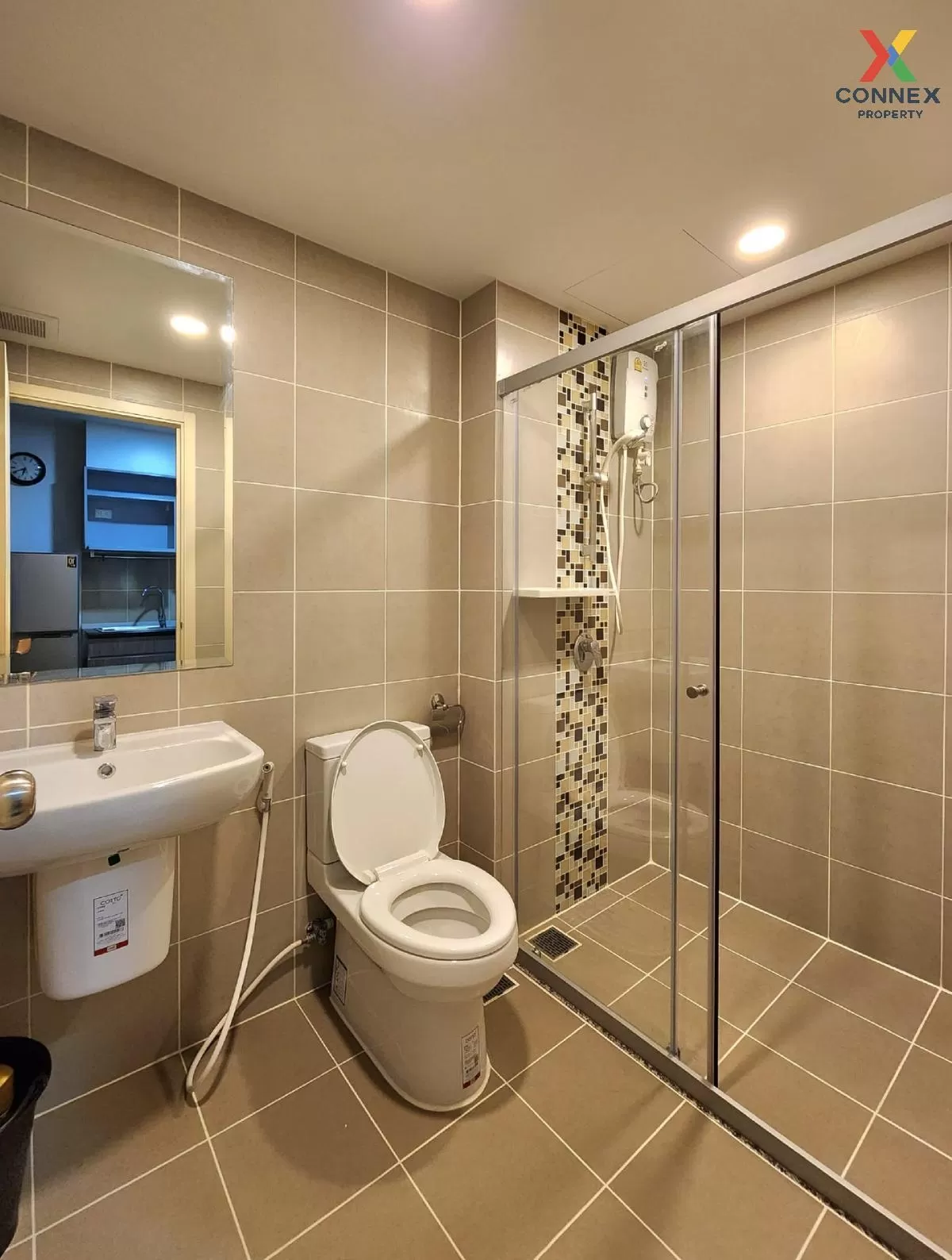 For Rent Condo , Supalai Loft Yaek Fai Chai station , corner unit