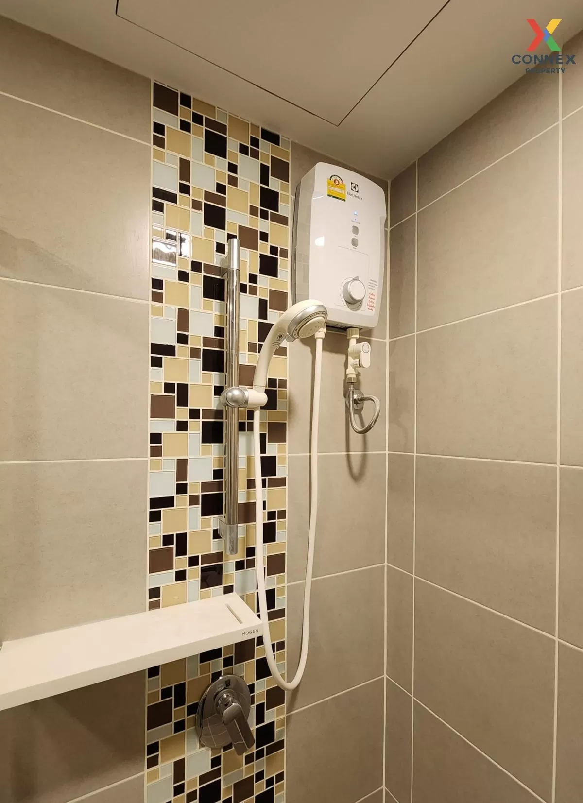 For Rent Condo , Supalai Loft Yaek Fai Chai station , corner unit