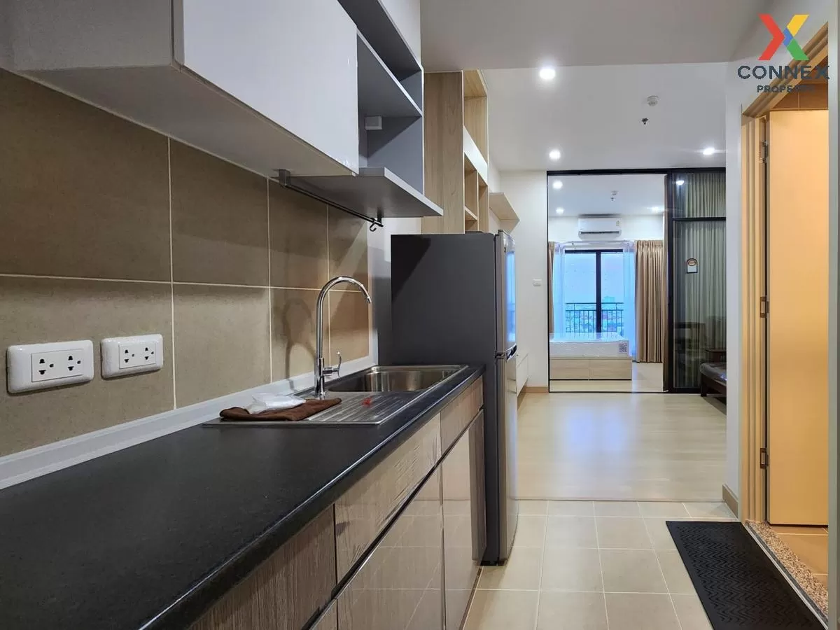 For Rent Condo , Supalai Loft Yaek Fai Chai station , corner unit