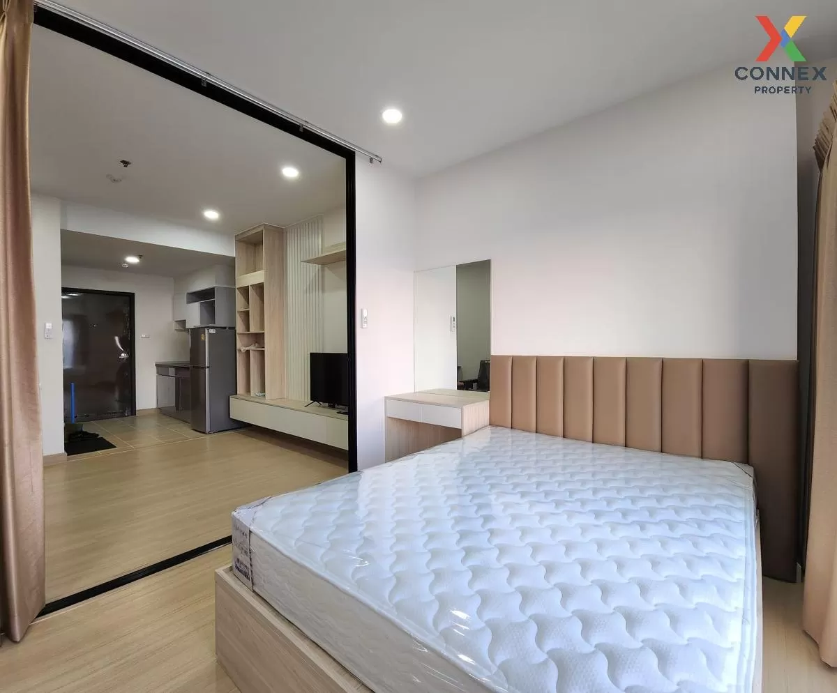 For Rent Condo , Supalai Loft Yaek Fai Chai station , corner unit