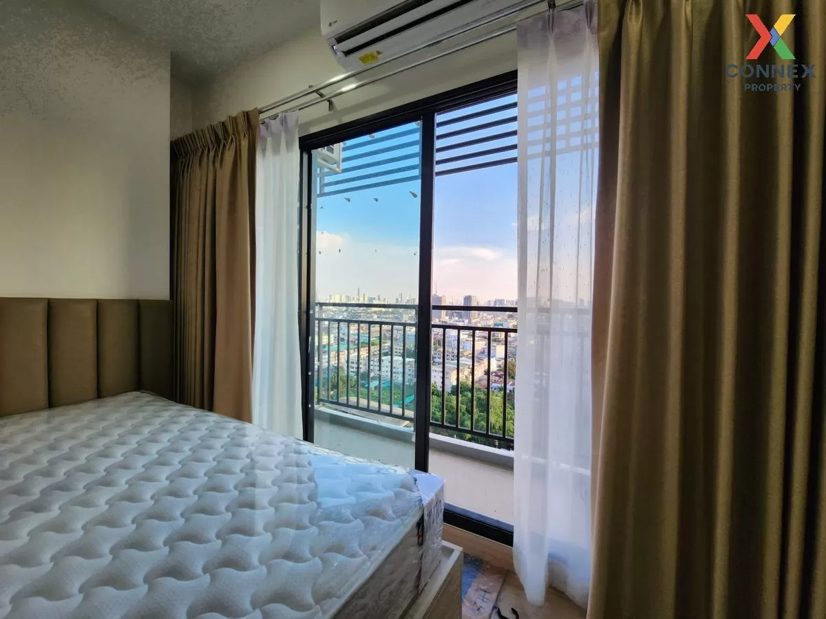 For Rent Condo , Supalai Loft Yaek Fai Chai station , corner unit