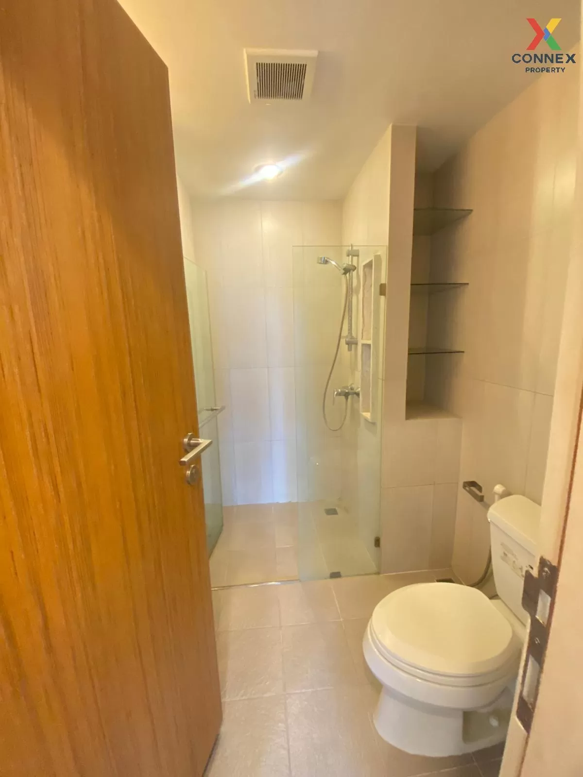 เช่าคอนโด  ซีนิธ เพลส สุขุมวิท 42 BTS-เอกมัย พระโขนง เขต คลองเตย 