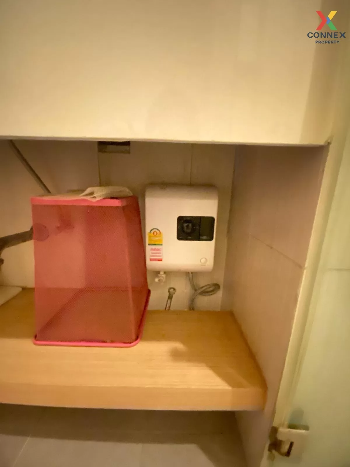 เช่าคอนโด  ซีนิธ เพลส สุขุมวิท 42 BTS-เอกมัย พระโขนง เขต คลองเตย 