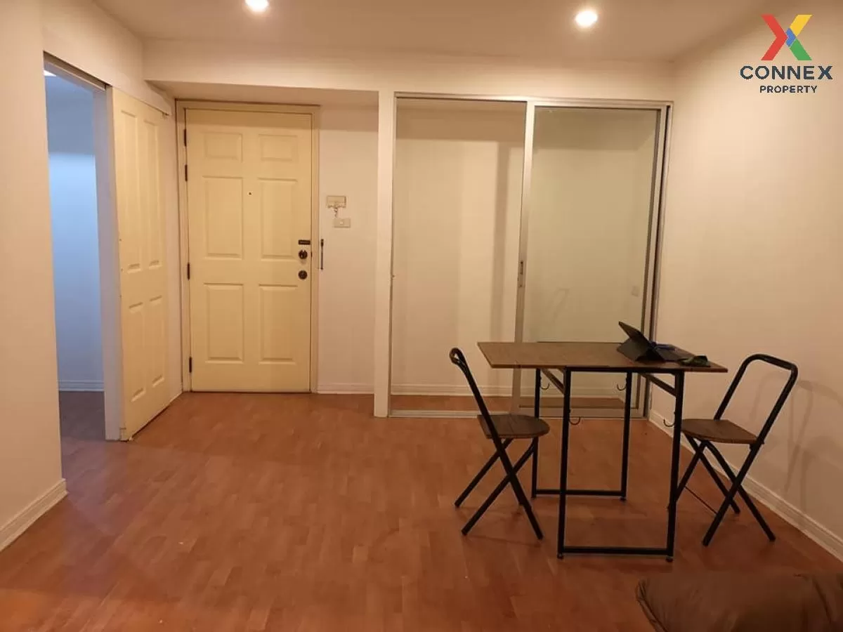 For Rent Condo , Lumpini Ville Phahol - Suthisarn , BTS-Saphan Kh 3