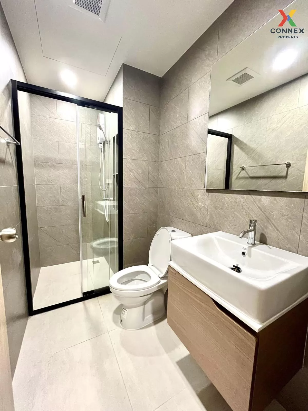 For Rent Condo , The LIVIN Phetkasem , MRT-Phasi Charoen , Bang W