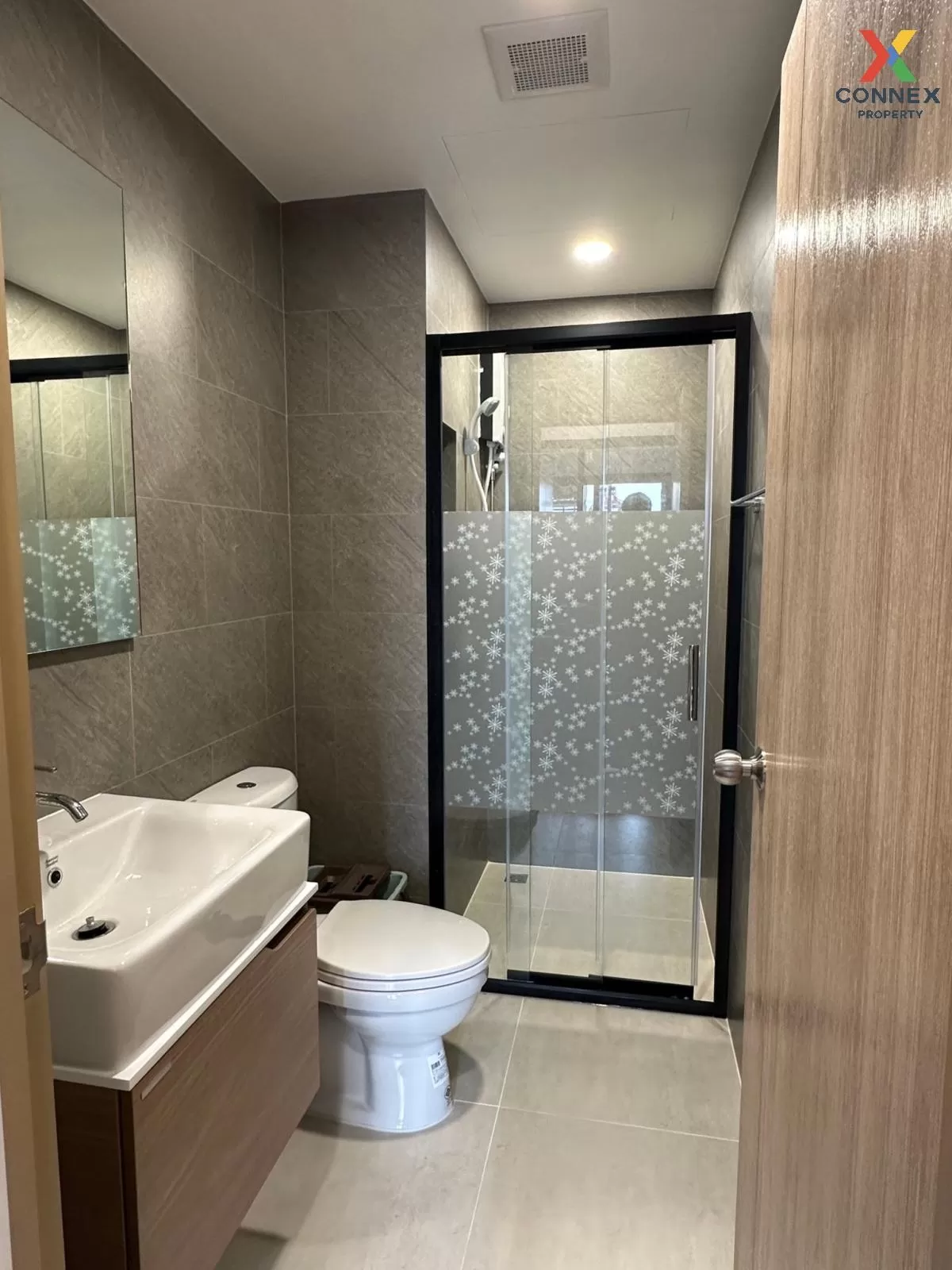 For Rent Condo , The LIVIN Phetkasem , MRT-Phasi Charoen , Bang W