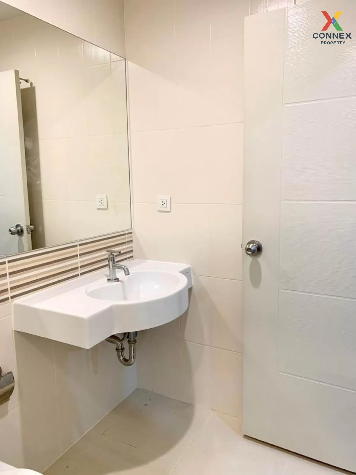 เช่าคอนโด  เซ็นทริค ติวานนท์ สเตชั่น MRT-แยกติวานนท์ ตลาดบางเขน เ