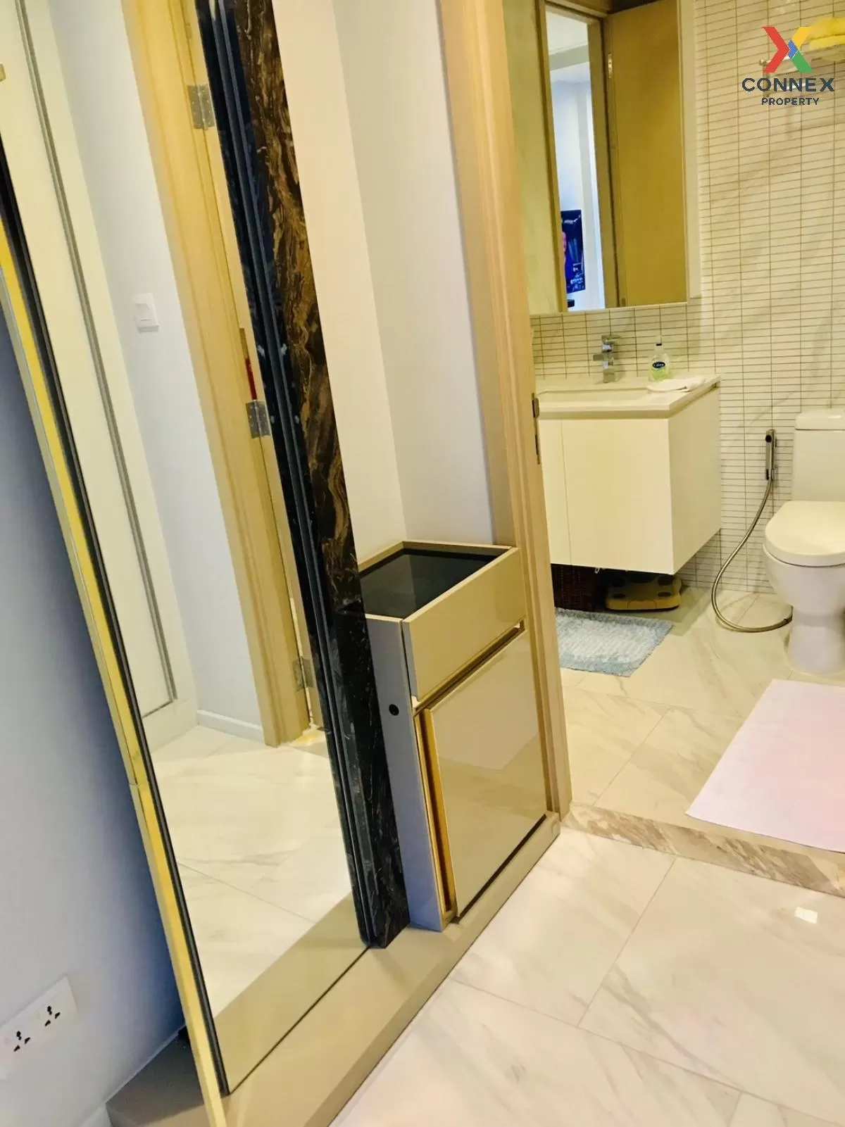 For Rent Condo , Hyde Sukhumvit 11 , BTS-Nana , Khlong Toei Nuea  4