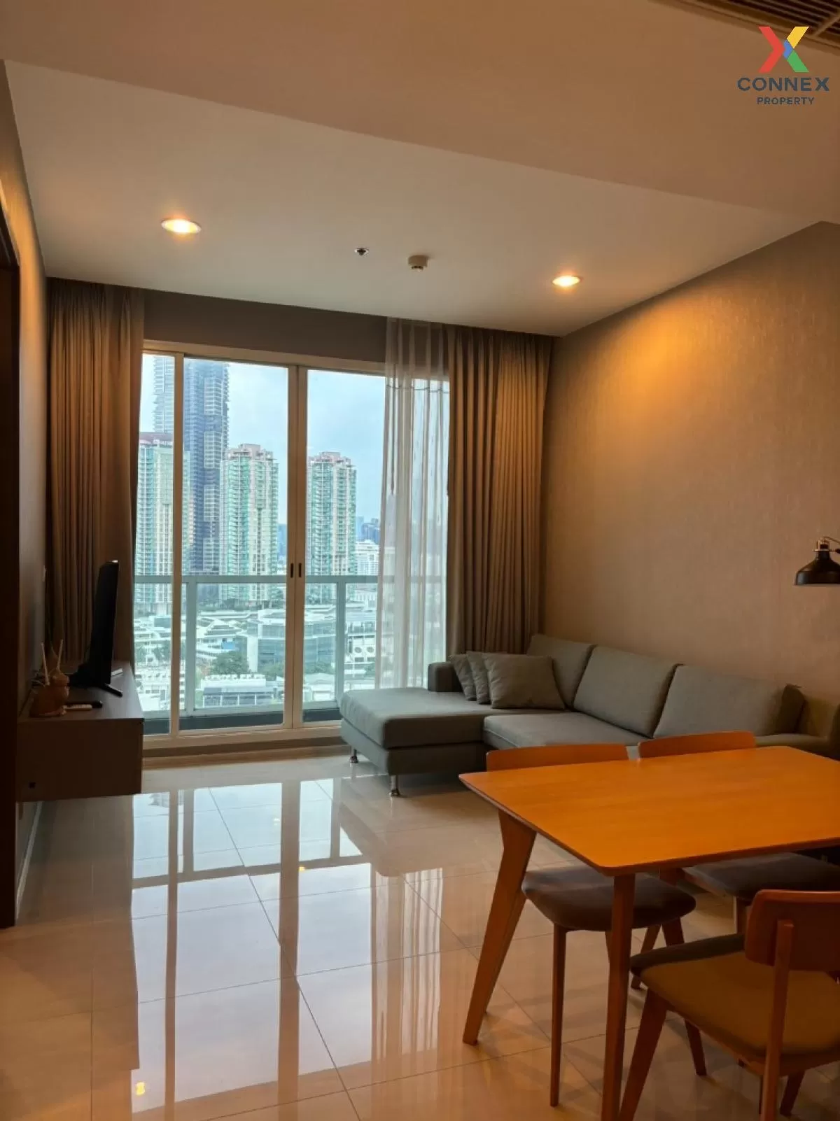 For Rent Condo , Menam Residences , BTS-Saphan Taksin , Wat Phray 2