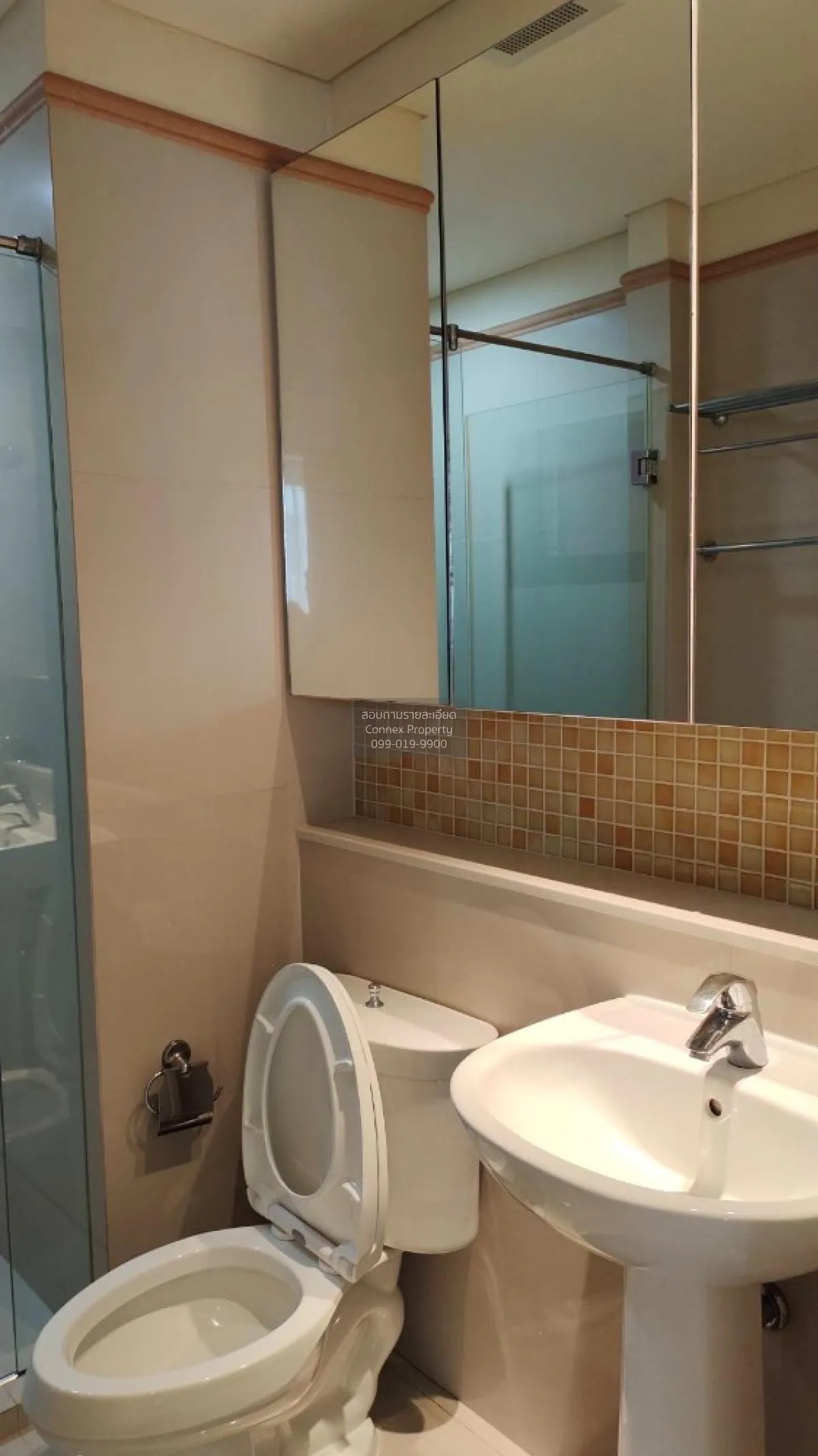 เช่าคอนโด  ออกัสตัน สุขุมวิท 22 BTS-พร้อมพงษ์ คลองตัน เขต คลองเตย