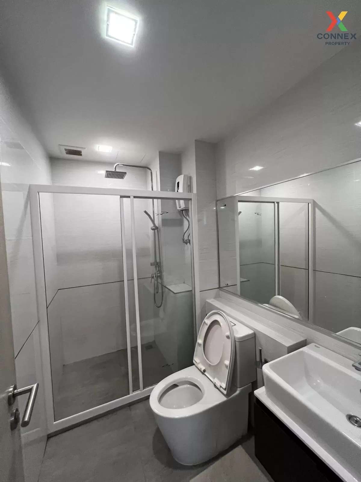 เช่าคอนโด  เดอะ เมโทรโพลิส สำโรง อินเตอร์เชนจ์ BTS-สำโรง สำโรงเหน