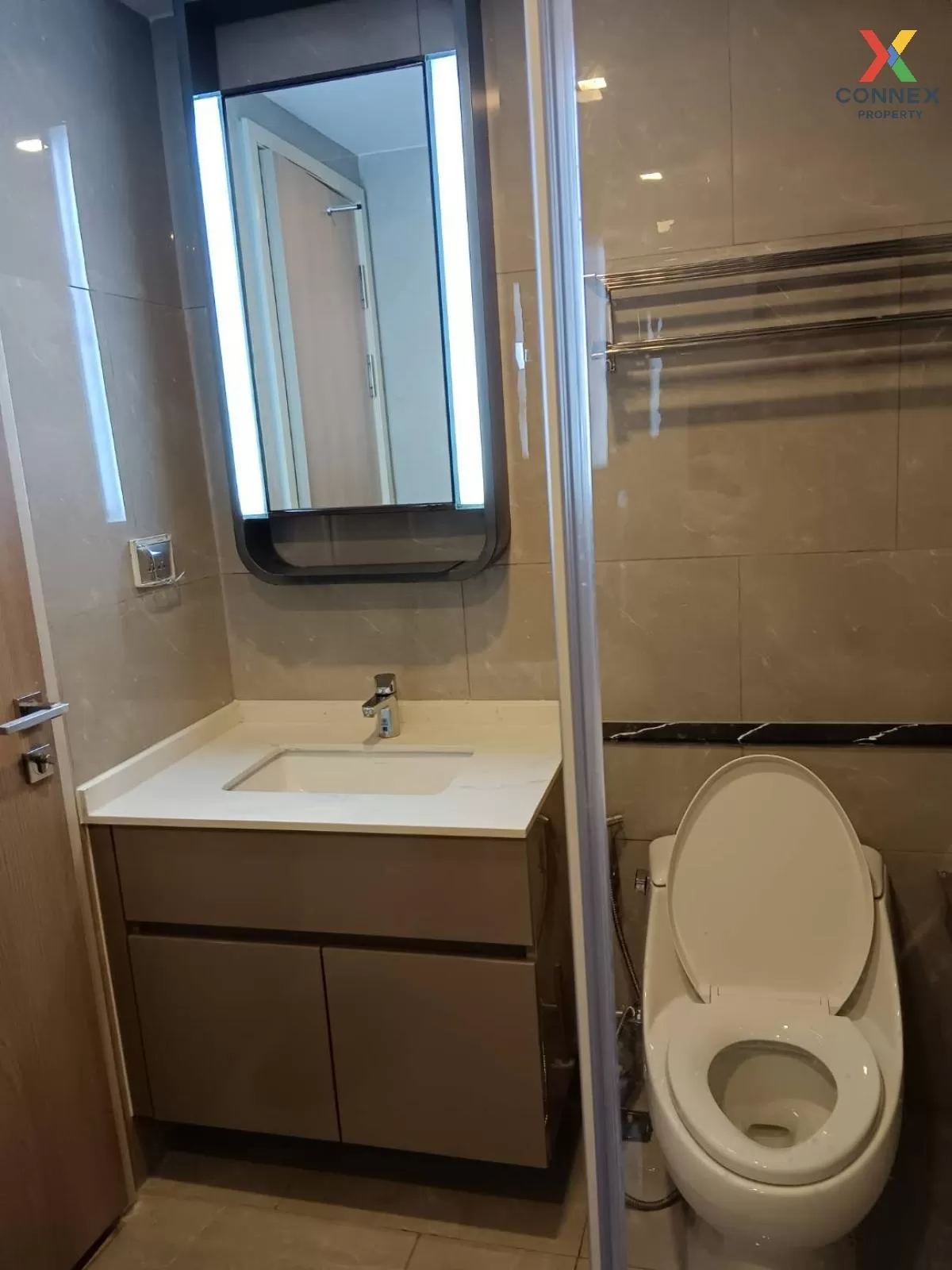 ขายคอนโด  วันไนน์ไฟว์ อโศก - พระราม 9 MRT-พระราม 9 ห้วยขวาง เขต ห ขายคอนโด  วันไนน์ไฟว์ อโศก - พระราม 9 MRT-พระราม 9 ห้วยขวาง เขต ห