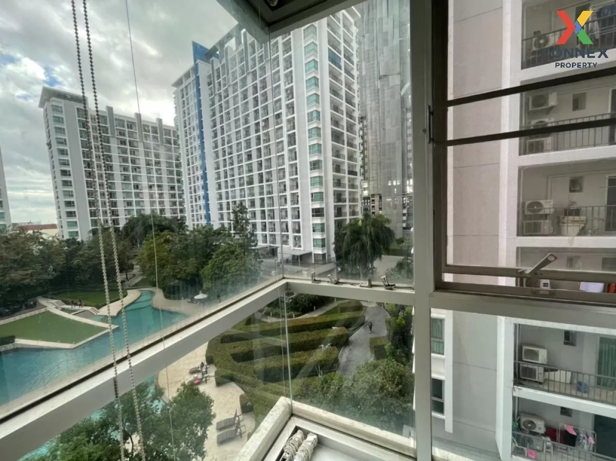 For Rent Condo , The Parkland Srinakarin Lakeside , Bang Na , Don