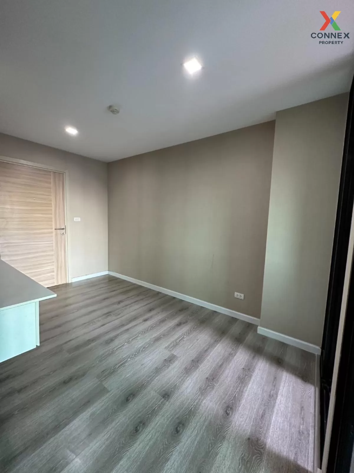 ขายคอนโด  พอส ไอดี BTS-แบริ่ง สำโรงเหนือ เมืองสมุทรปราการ สมุทรปร