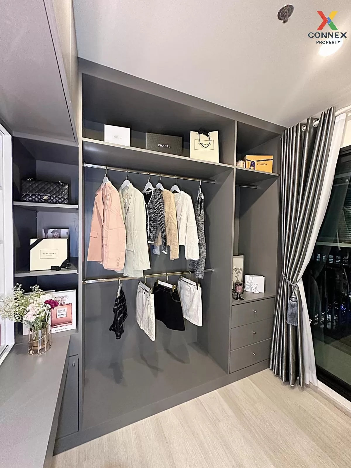 เช่าคอนโด  ไลฟ์ อโศก MRT-เพชรบุรี บางกะปิ เขต ห้วยขวาง กรุงเทพ CX